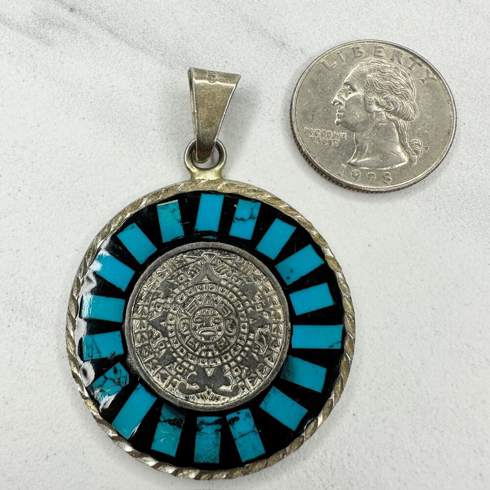 Vintage Mexico Silver Tone Reversible Mayan Calendar Inlay Pendant ✨ - Picture 4 of 13
